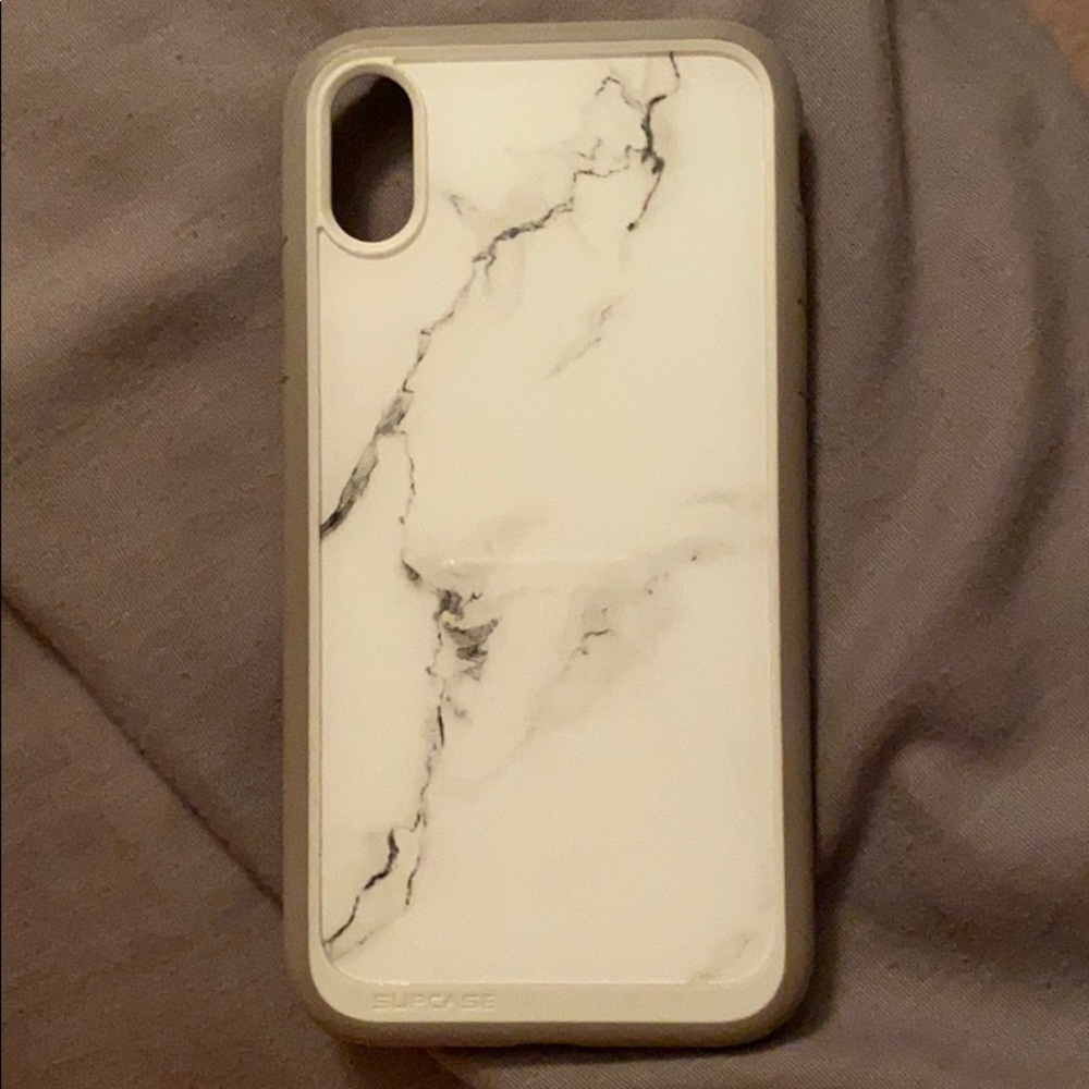 iPhone XR case